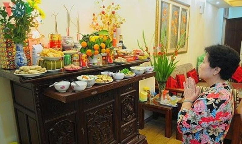 2. Văn khấn xin tổ tiên phù hộ số hai