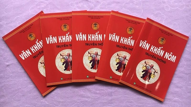 Bài văn khấn Nôm truyền thống dùng trong lễ tiễn ông Táo về trời
