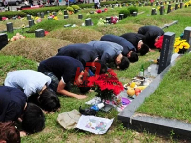 Bài văn khấn thần linh ngoài mộ đầy đủ