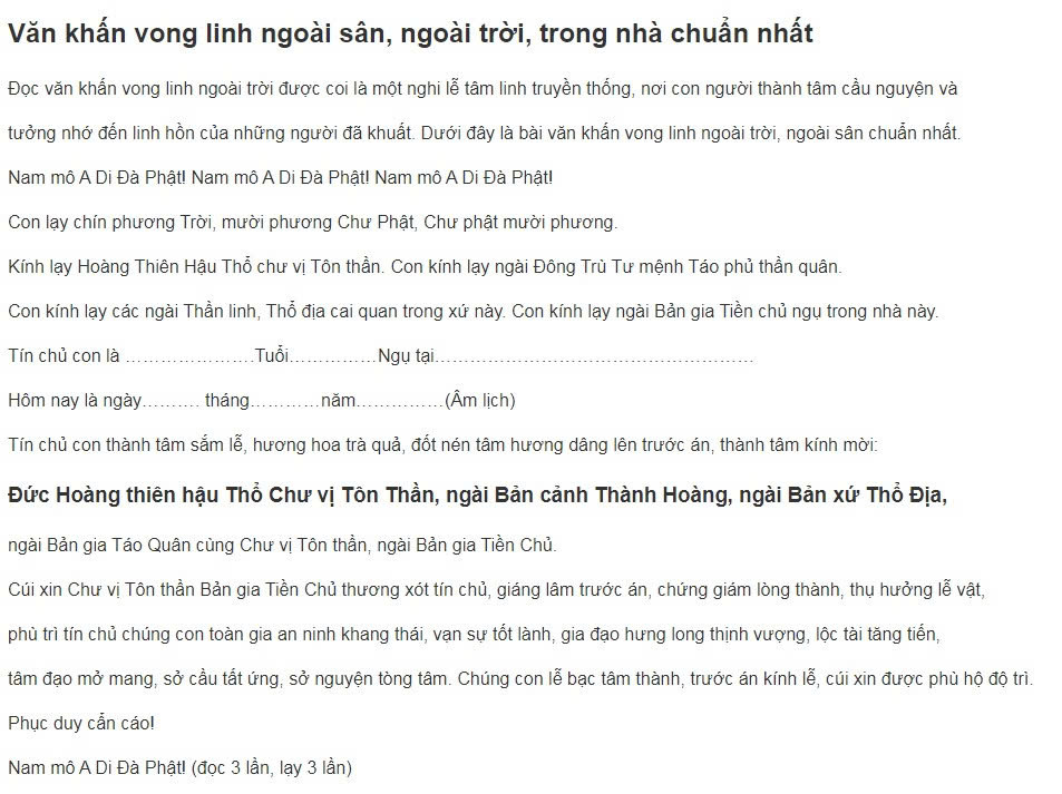 Bàn thờ gia tiên trang trọng với lễ vật đầy đủ