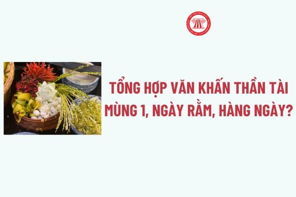 Bàn thờ Thần Tài đầy đủ lễ vật và hương khói trong ngày mùng 1 âm lịch