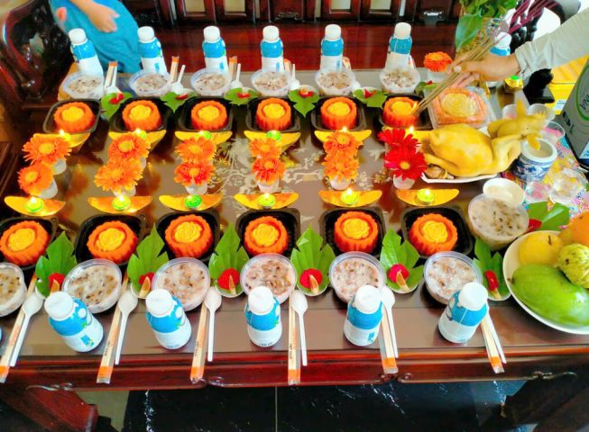 Cần chuẩn bị những gì cho mâm cúng thôi nôi bé trai đơn giản