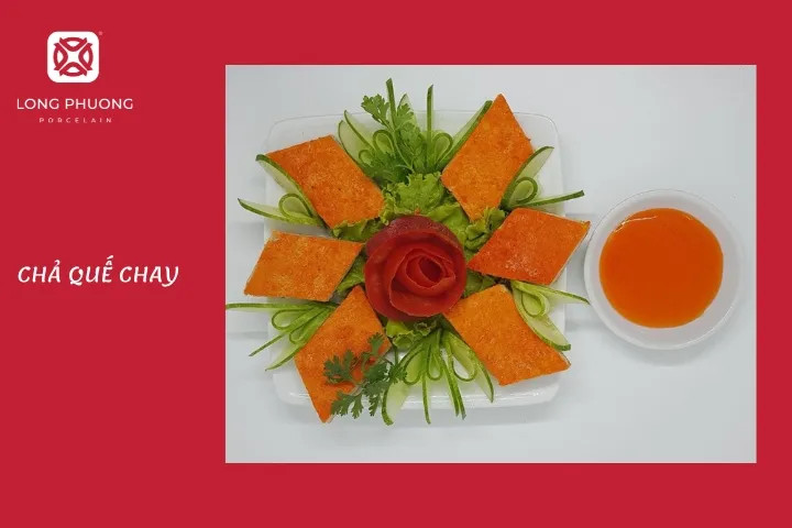 Chả quế chay chiên vàng đều, thơm ngon và đậm đà