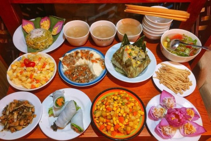 mâm cỗ chay thanh đạm cúng rằm tháng giêng đầu năm