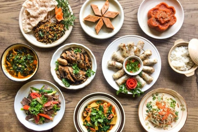 Mâm cơm chay đơn giản từ náº¥m