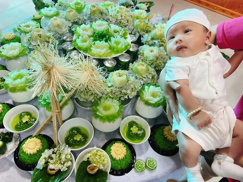 Mâm cúng đầy tháng cho bé gái và bé trai