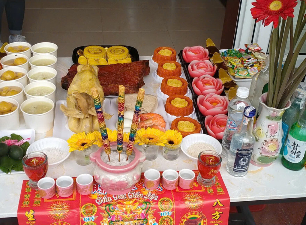 Mâm Cúng Khai Trương Đẹp Với Nhiều Lễ Vật