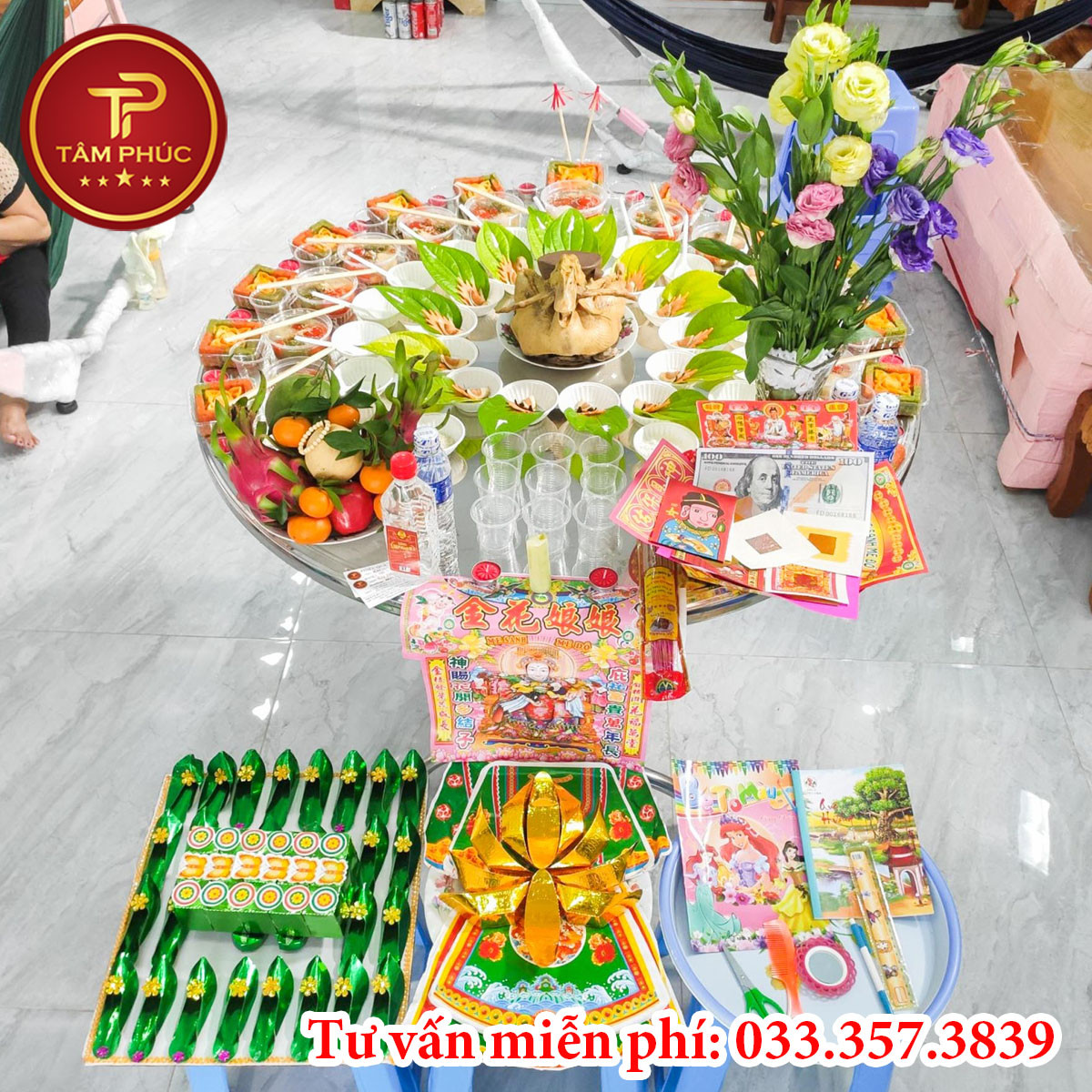 Mâm cúng thôi nôi bé gái với xôi chè và các món ăn cúng