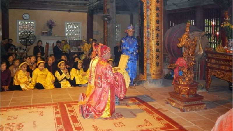 mẫu văn khấn Thành hoàng làng được in trang trọng