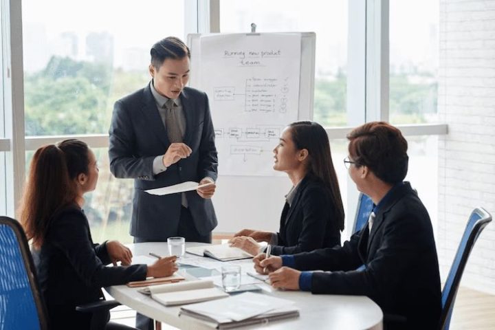 Nam Kỷ Dậu 1969 mệnh gì, tính cách độc lập và thông minh