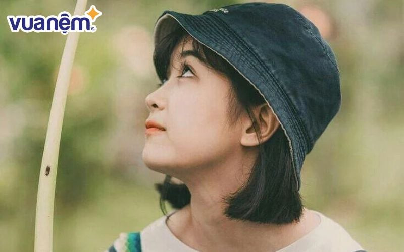 Tên Khánh Vy mang ý nghĩa cô gái xinh xắn, năng động