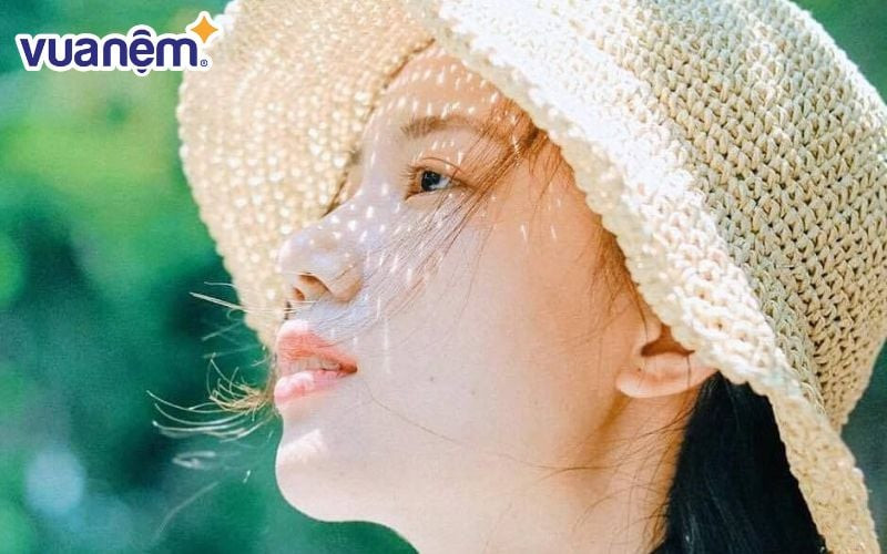 Tên Khánh Vy mang ý nghĩa người có ý chí tiến thủ, dễ thành công