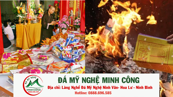 Thời điểm cúng và văn khấn đốt quần áo cho người chết đúng lễ nghi