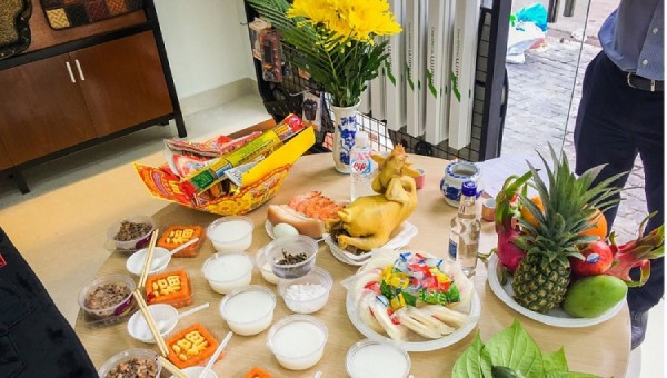 Thời gian cúng rằm tháng 7 thích hợp cho lễ Phật, gia tiên và cô hồn