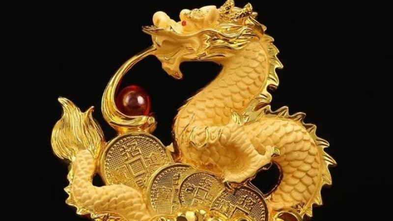 Tượng rồng gỗ phong thủy hóa giải sát khí cho người tuổi Thìn năm 2000