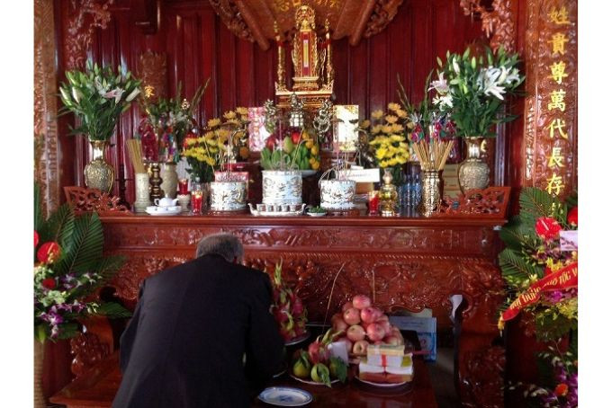 Văn khấn rằm tháng Giêng ban Thần Tài mang lại tài lộc