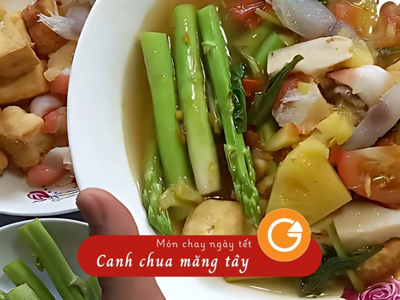 Canh chua măng tây chay