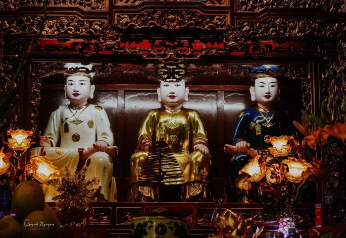 Hình ảnh Ông Hoàng Mười ngự đồng, minh chứng cho tín ngưỡng thờ Mẫu Tứ Phủ