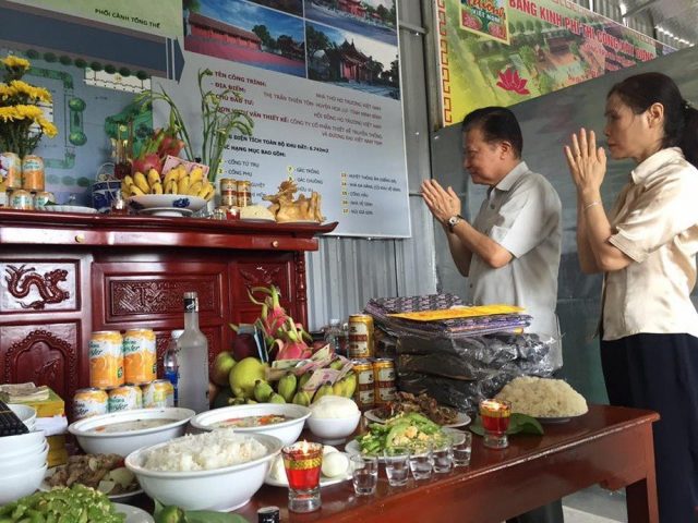 Mâm cúng ngày rằm tháng 7 với đầy đủ lễ vật