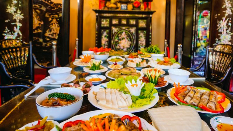 Mẫu văn khấn bao sái ban thờ trước khi dọn dẹp