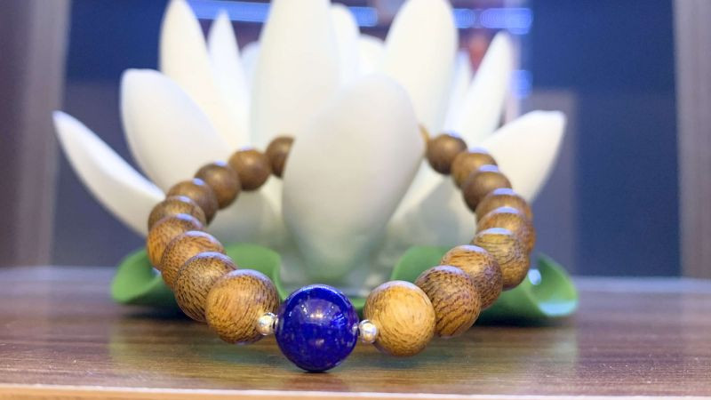 Mệnh Thủy khắc Thổ và Hỏa theo ngũ hành