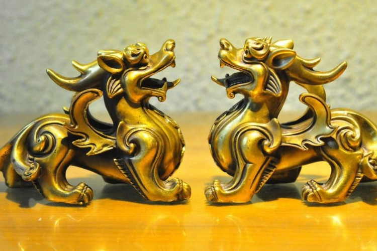Vật phẩm phong thủy chiêu tài lộc cho nữ 1995 cung mệnh gì