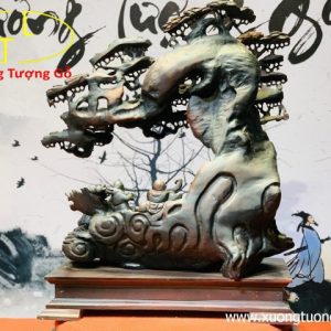 Di Lặc Ngũ Tiểu Ngồi Cây Tùng