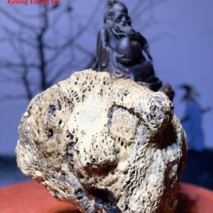 Tượng Ông Thọ Nu Mun