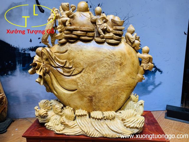 Di Lặc Ôm Đào Nu Ngọc Am Di Lặc Ôm Đào Nu Ngọc Am