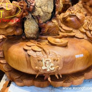 Ngũ Cóc Ôm Đá Chấn Chum Tiền