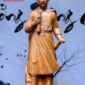 Tượng Trần Quốc Tuấn Gỗ Hương