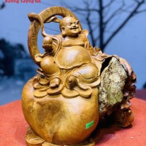 Di Lặc Ôm Đá Hương Ta