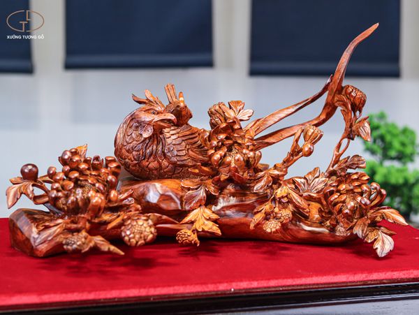 Chim trĩ hoa phù dung gỗ sưa