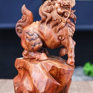 Nghê gỗ sưa