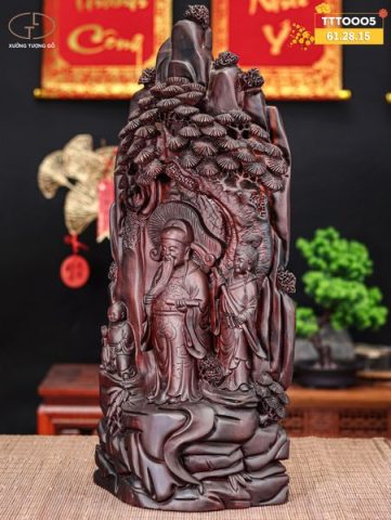 Thần tài đứng gốc cây tùng
