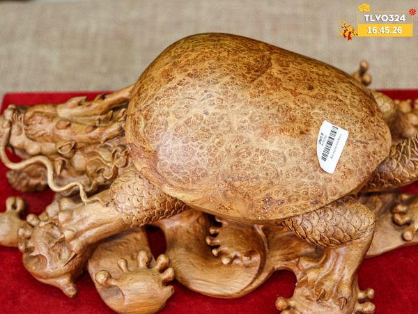Long quy nu hương