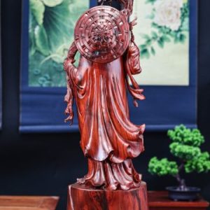Đạt ma gỗ trắc đứng