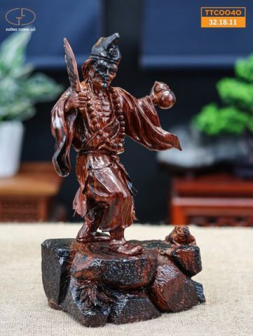 Tế công gỗ trắc