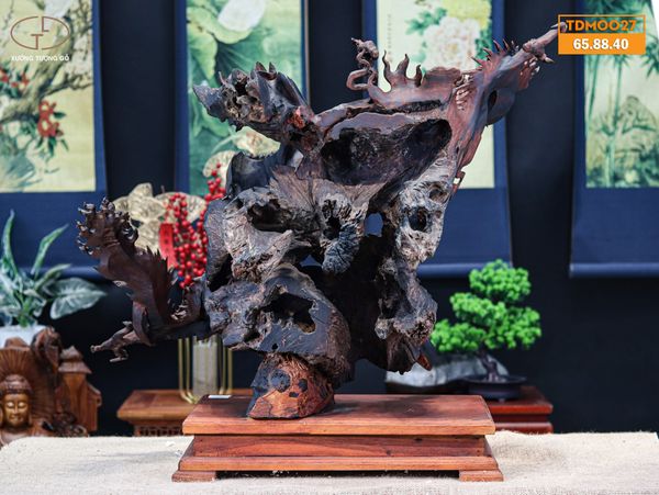 Đạt Ma Hàng Long Gỗ Trắc