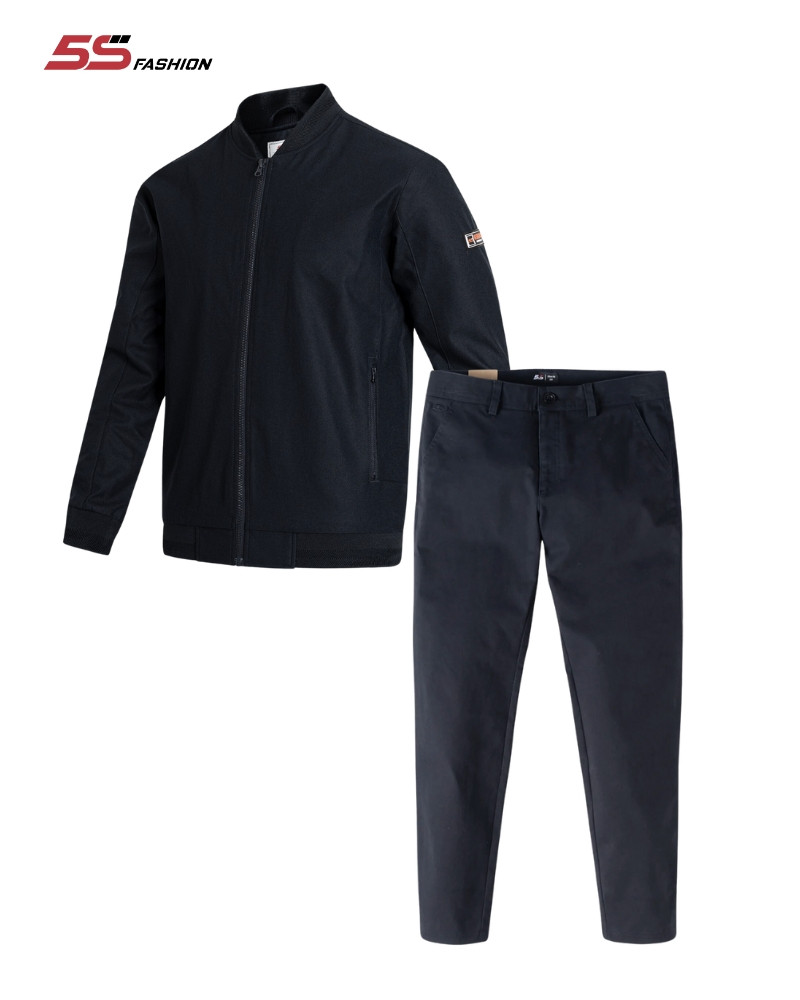 Nam giới 2013 phối áo bomber đen và quần kaki