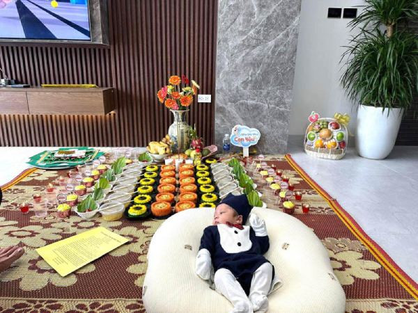 Ngày làm lễ cúng dựa trên ngày sinh Âm lịch của bé