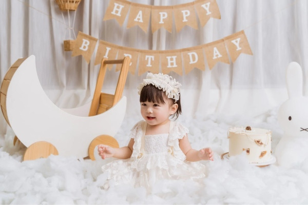 Nghi thức cúng thôi nôi thể hiện lòng biết ơn đối với các vị thần linh