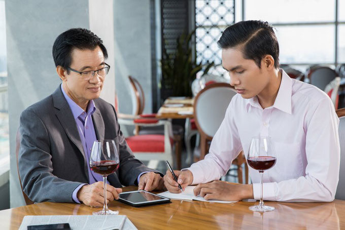 Nữ Giáp Tuất 1994 thường có tính cách mạnh mẽ và quyết đoán