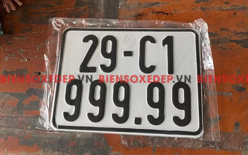 Phân tích mối liên hệ giữa biển số 69 và người mệnh Kim