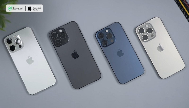 So sánh trực quan màu Titan Sa Mạc với màu Titan Tự Nhiên của 15 Pro Max