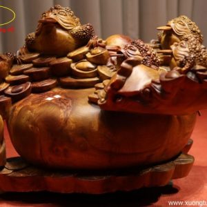 Ngũ Cóc Ngự Chum Tiền Gỗ Hương