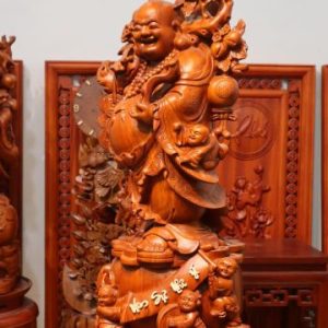 Tượng Di Lặc Ngũ Phúc Vác Cành Đào Gỗ Hương