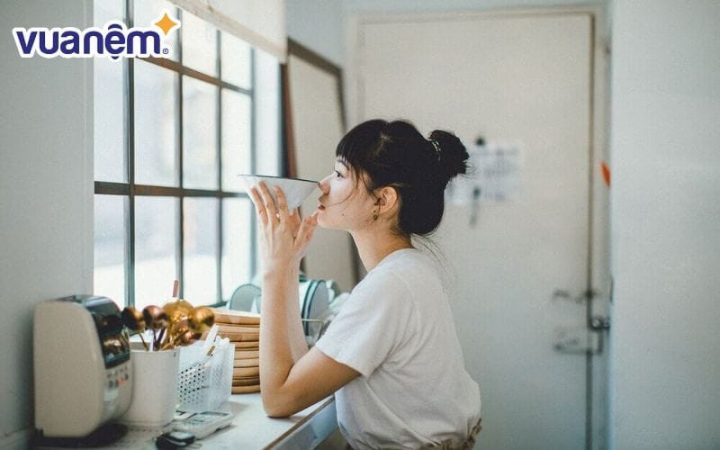 Ý nghĩa tên Bảo Ngọc là hòn ngọc quý, trong sáng