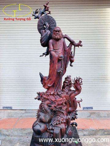 Đạt Ma ngự rồng trắc đỏ đen. Đạt Ma ngự rồng trắc đỏ đen.