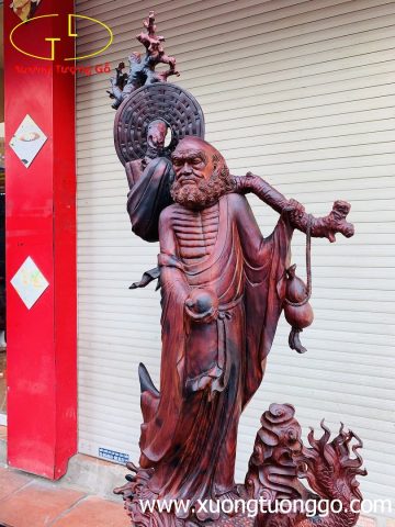 Đạt Ma ngự rồng trắc đỏ đen. Đạt Ma ngự rồng trắc đỏ đen.